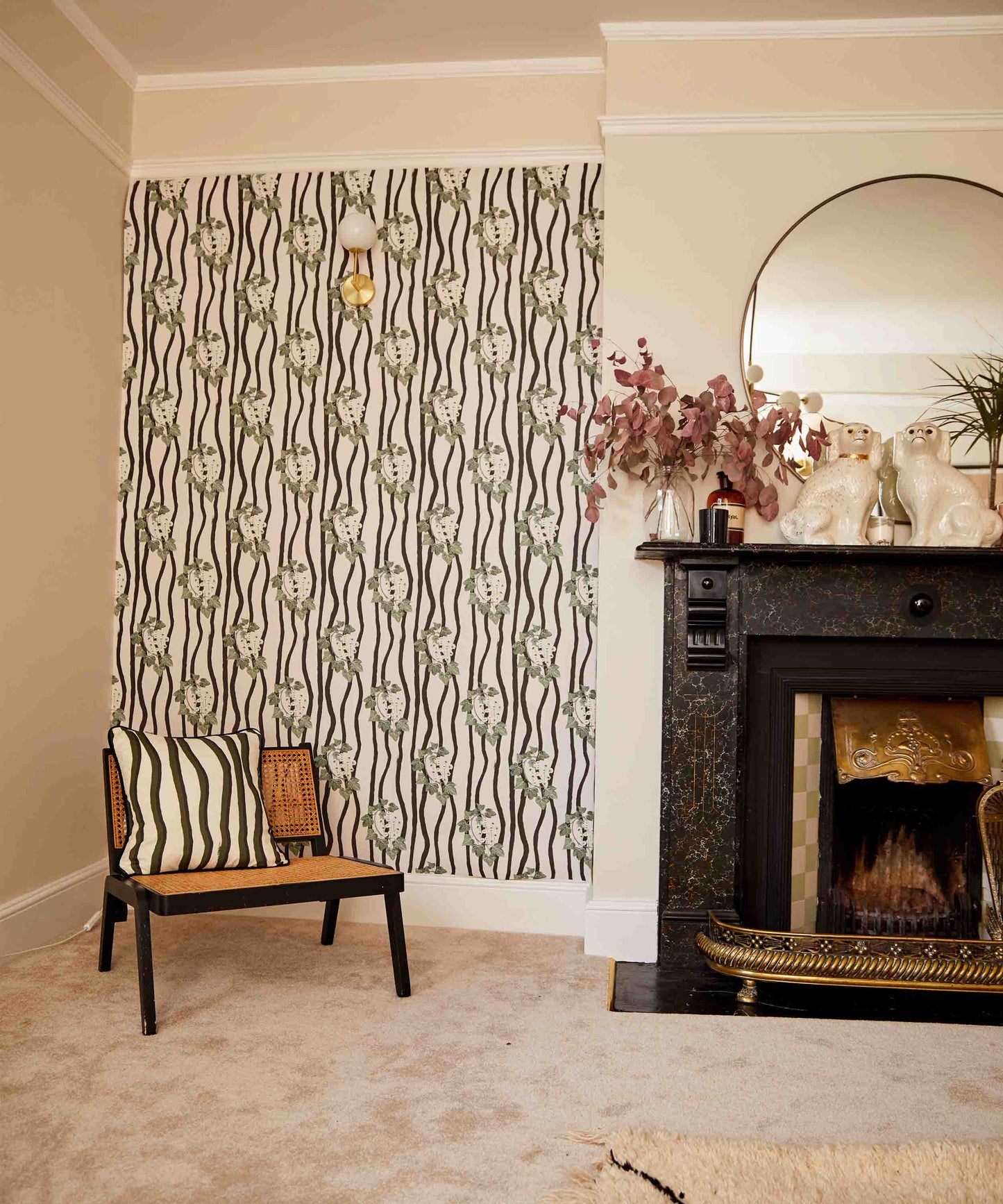 Folklore Ivy Stripe Wallpaper Beige